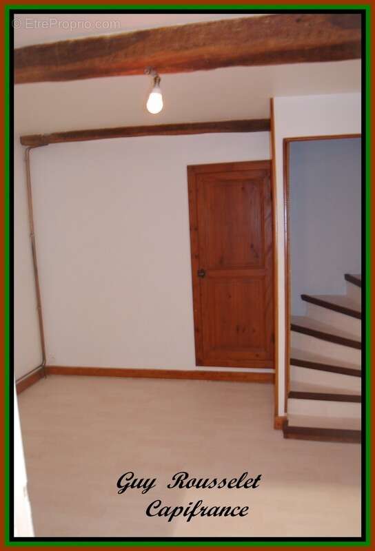 Maison à ALISE-SAINTE-REINE