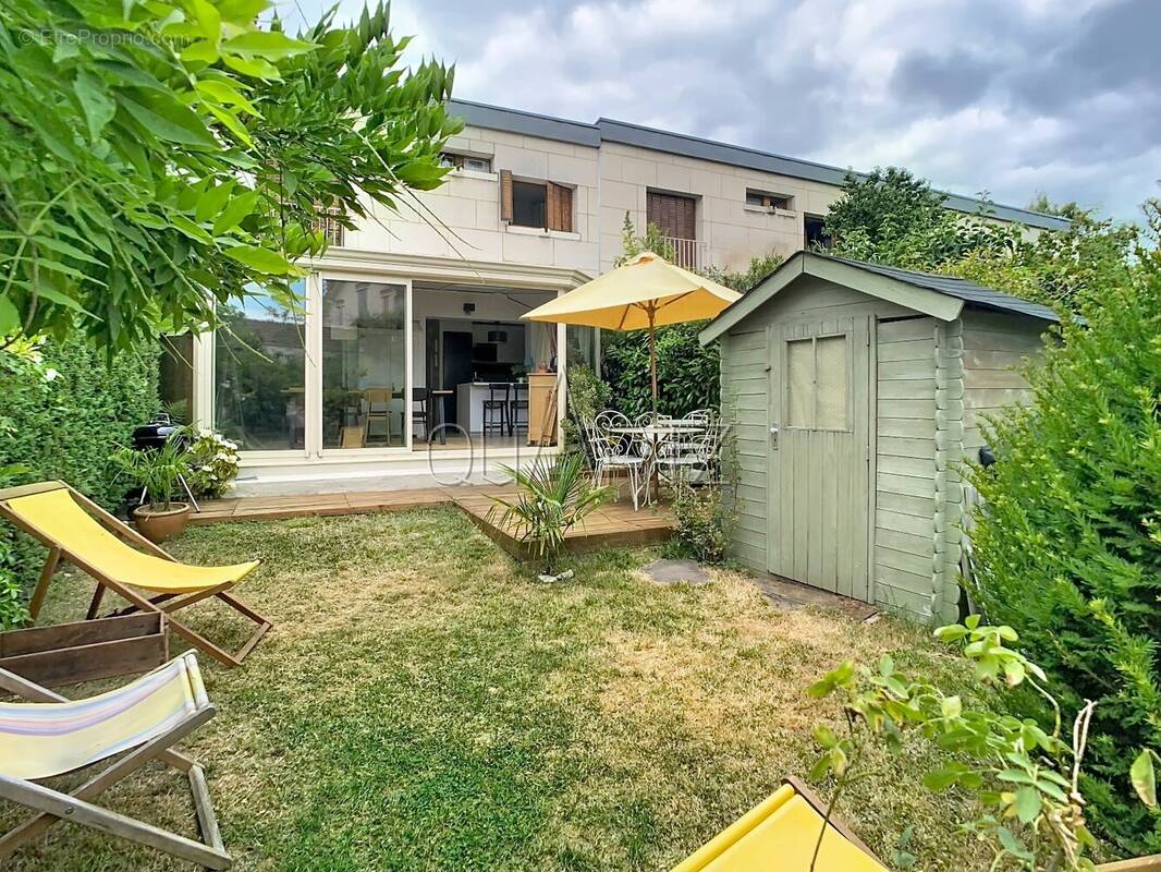 Maison à LE CHESNAY