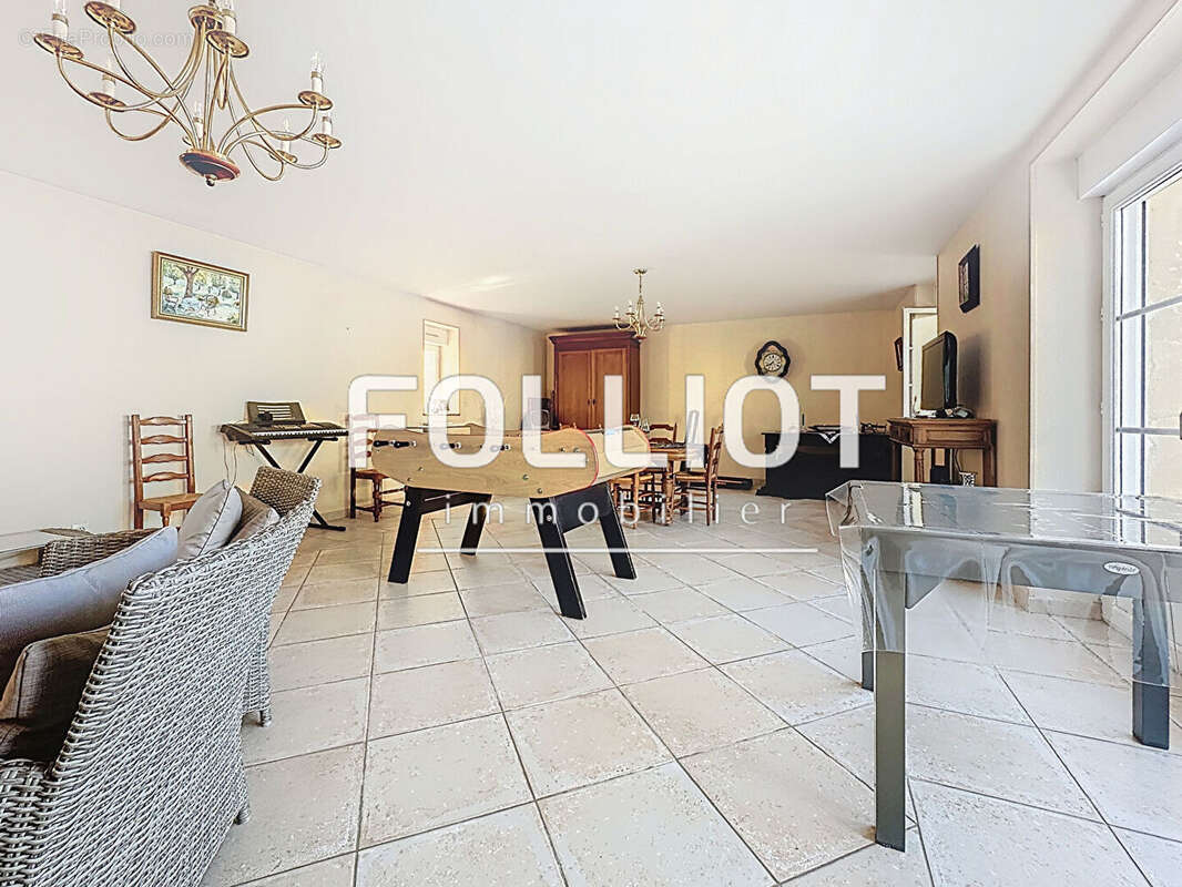 Maison à DOUVRES-LA-DELIVRANDE