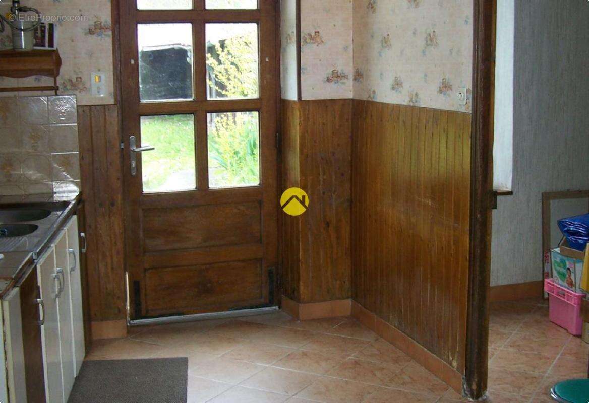 Maison a renover pour 1er achat - photo 7
