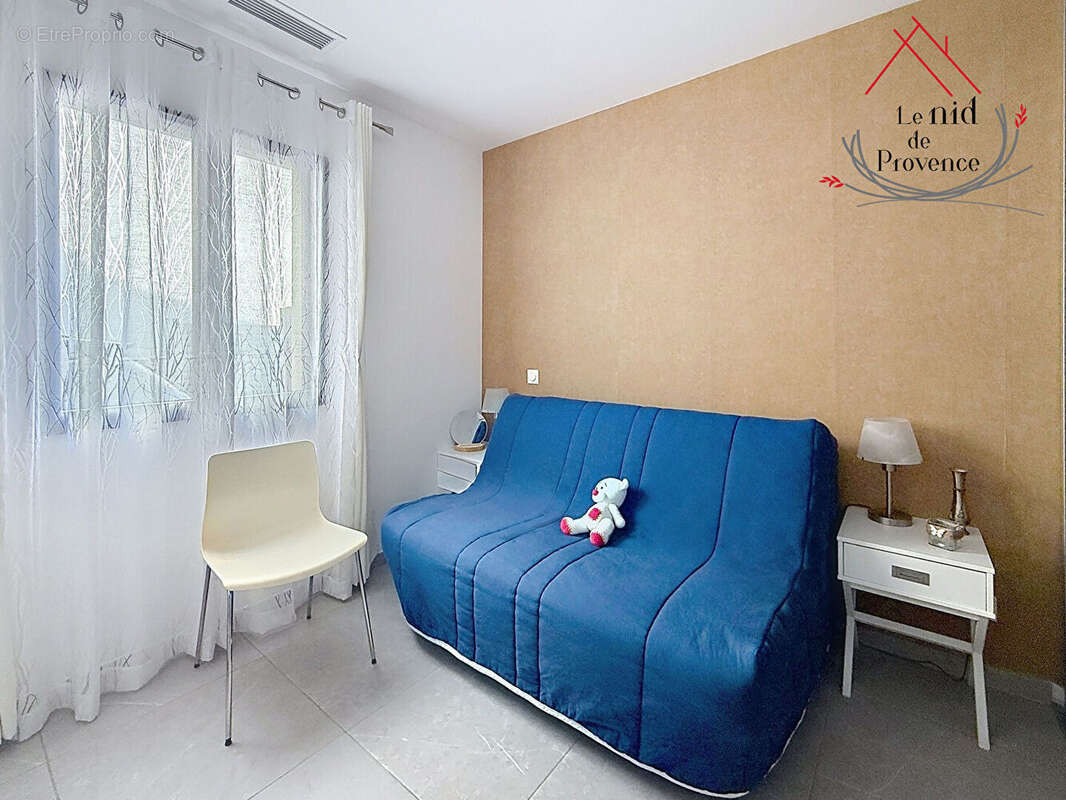 Maison à MORIERES-LES-AVIGNON