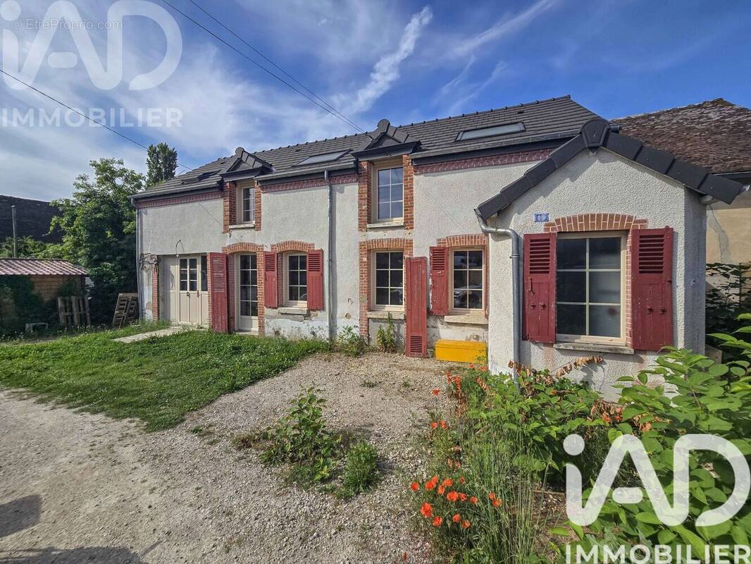 Photo 1 - Maison à AMILLY