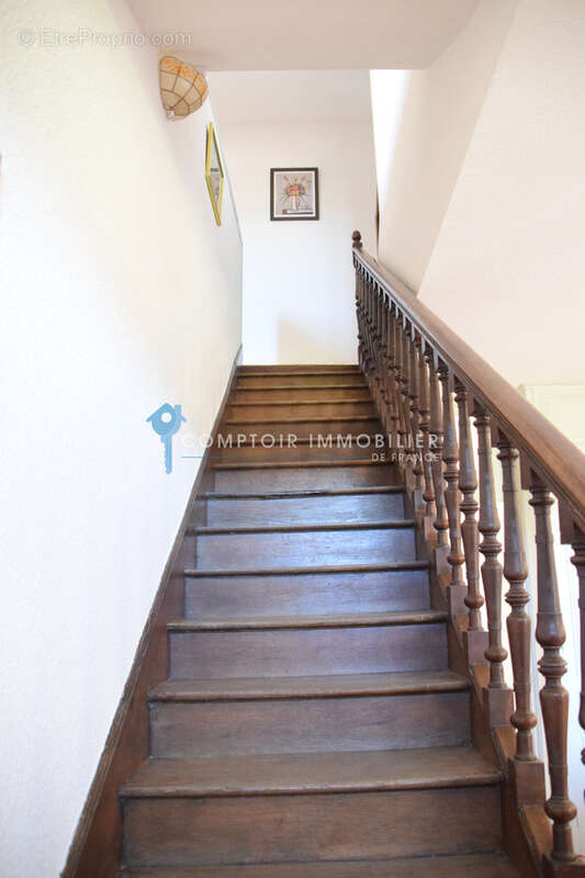 Dépt. 07 -  A VENDRE Secteur COUCOURON - Maison de maître de 160 m2 - Parcelles de 1.330 m2 - photo 19