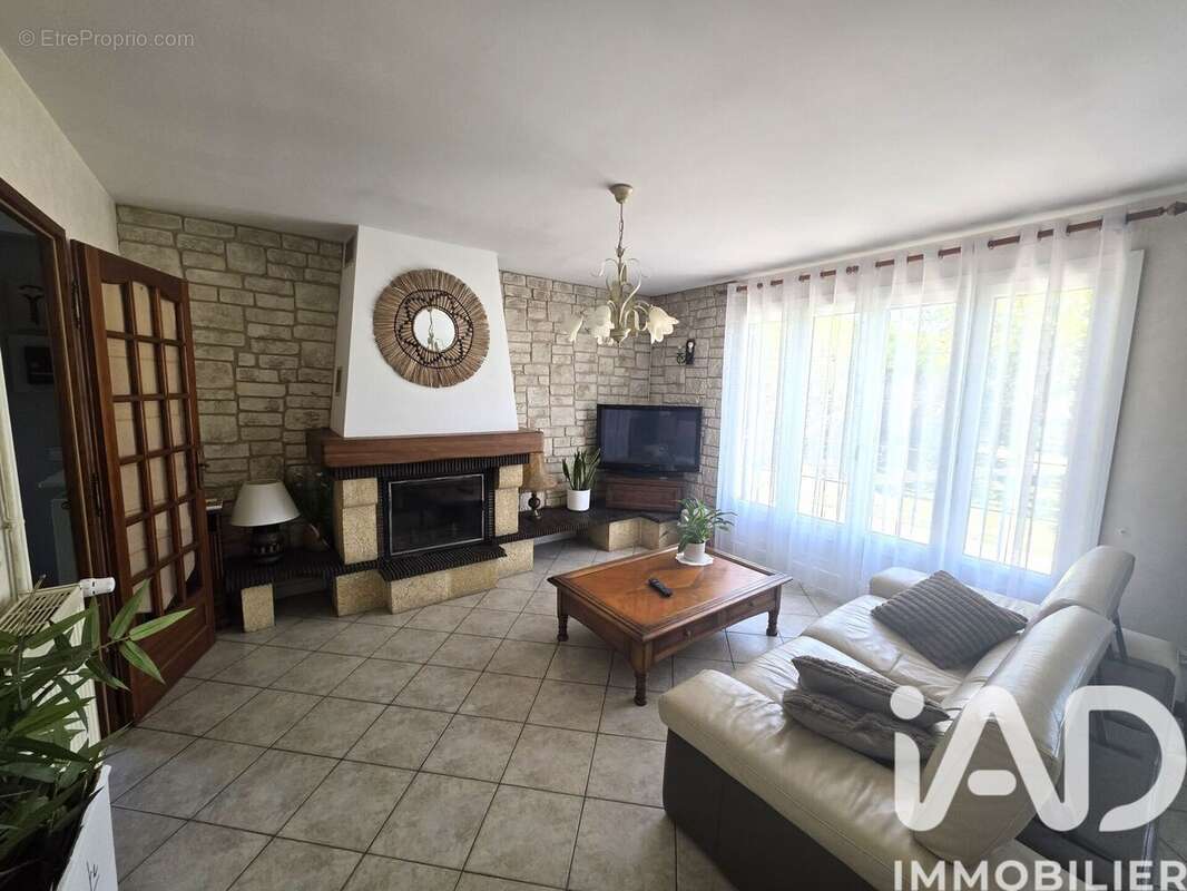 Photo 4 - Maison à MERU