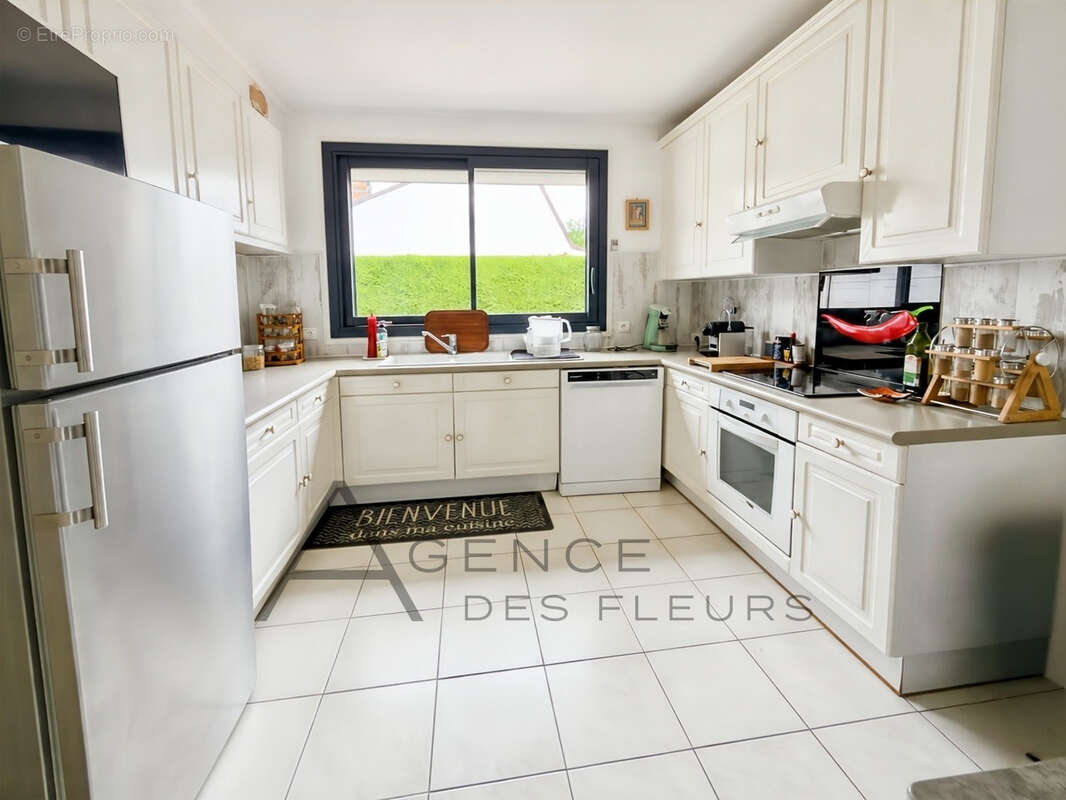 Maison Elbeuf 2237m2 - photo 5