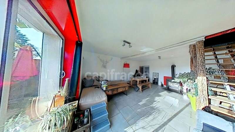 Maison à ETREPIGNEY