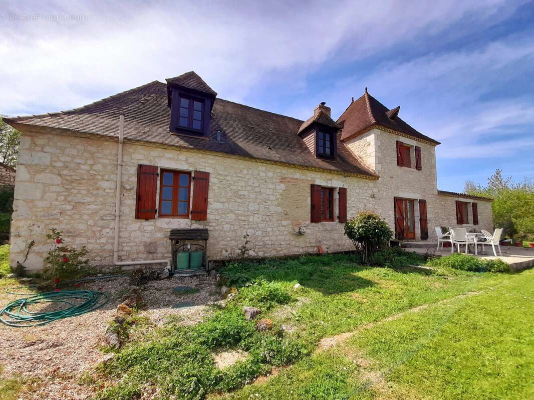 Maison à NAUSSANNES