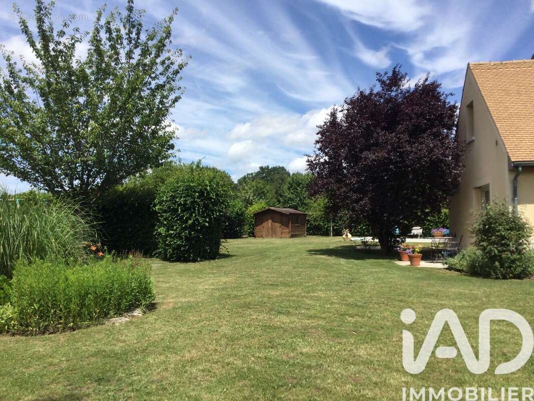 Maison 264 m² à Autouillet  - photo 8