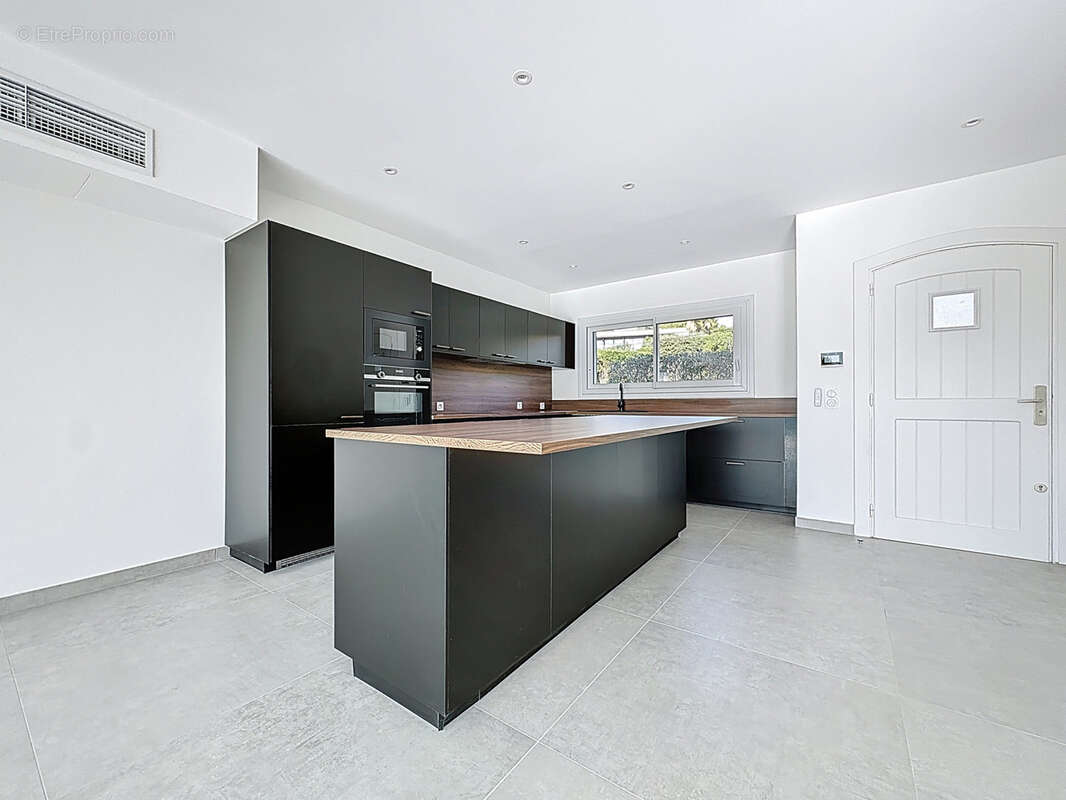 Maison à SAINT-RAPHAEL