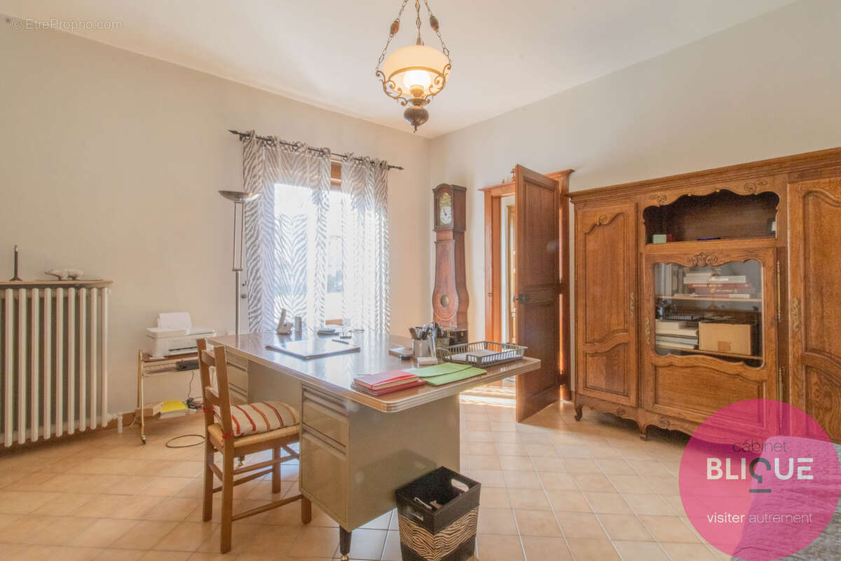 Maison à AFFRACOURT