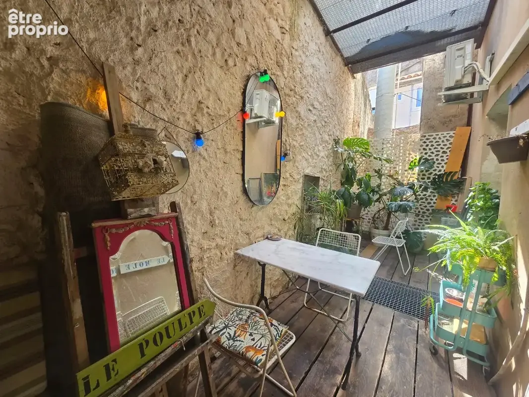 Côté Cur de Ville, le calme absolu avec terrasse arborée et excellent rendement locatif ! - photo 5