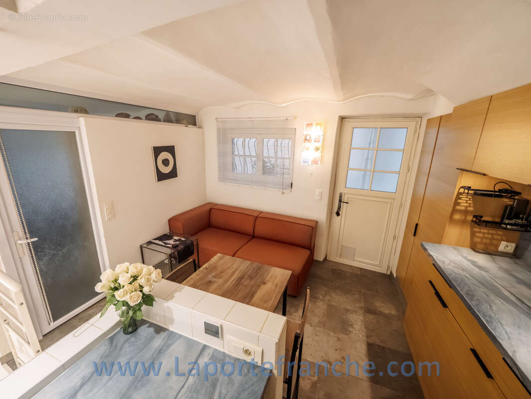 Haut de Cagnes 3 Pièces duplex 70 m2 - photo 4