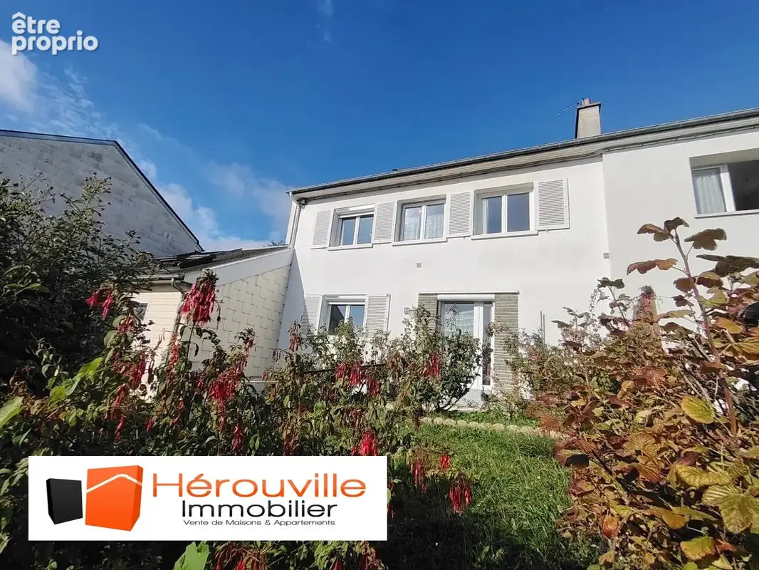 Photo Maison à Herouville-Saint-Clair au prix de 233 000€