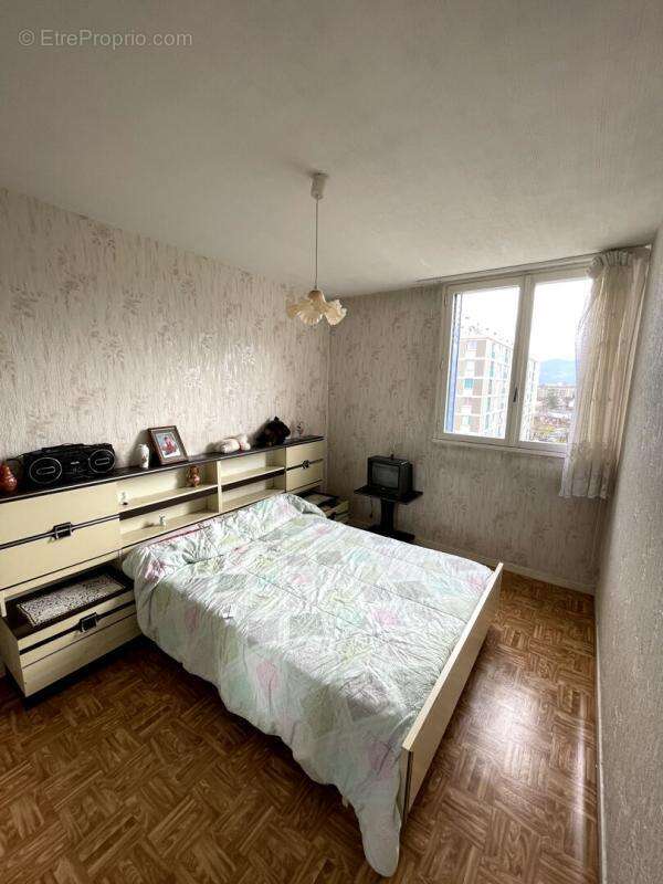 Appartement à FONTAINE