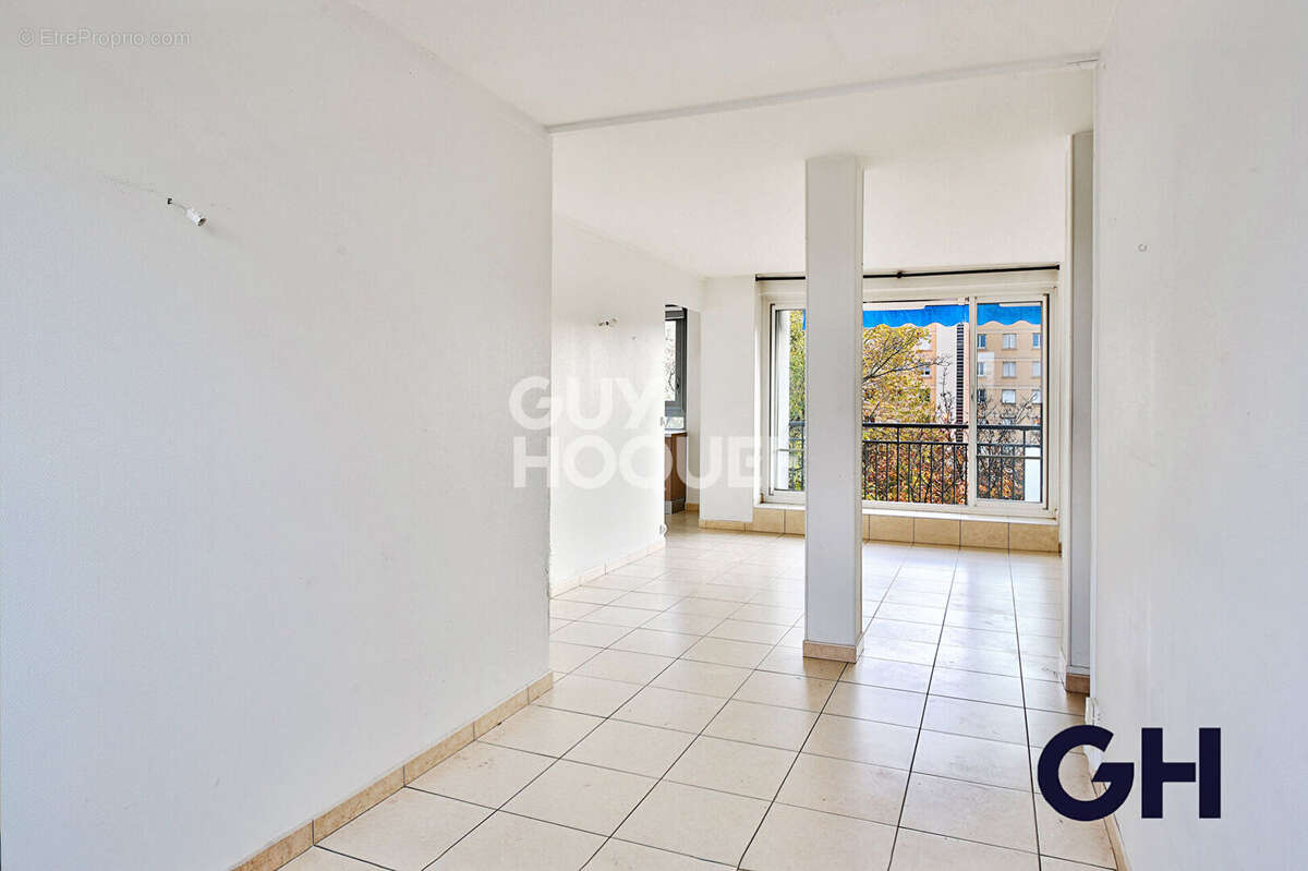 Appartement à SAINTE-FOY-LES-LYON