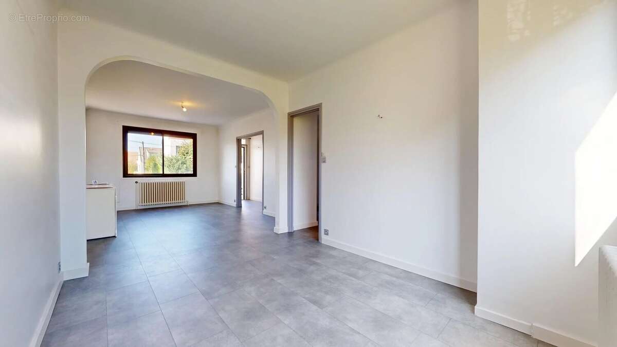 Maison à LIVRY-GARGAN