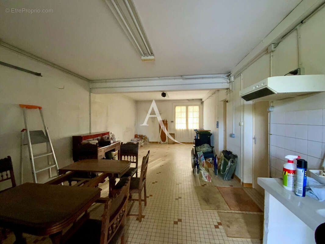 Maison à SAINT-SEVER-DE-SAINTONGE