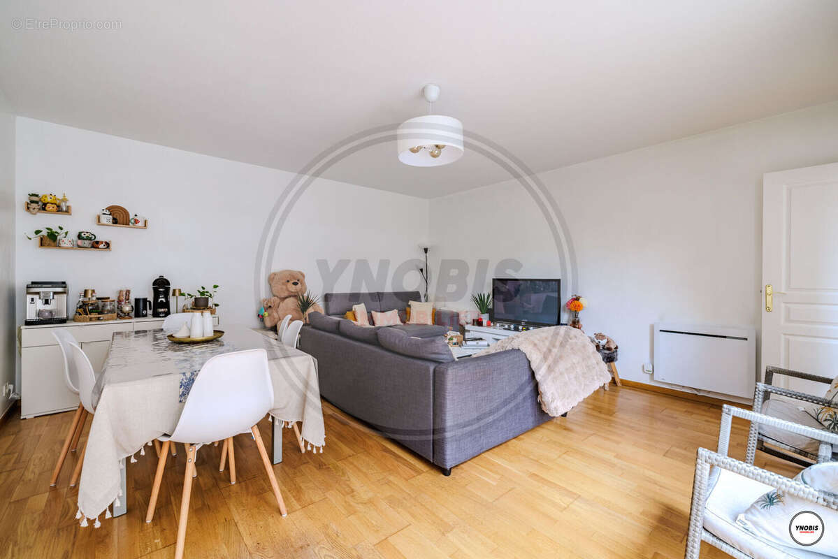 Appartement à POISSY