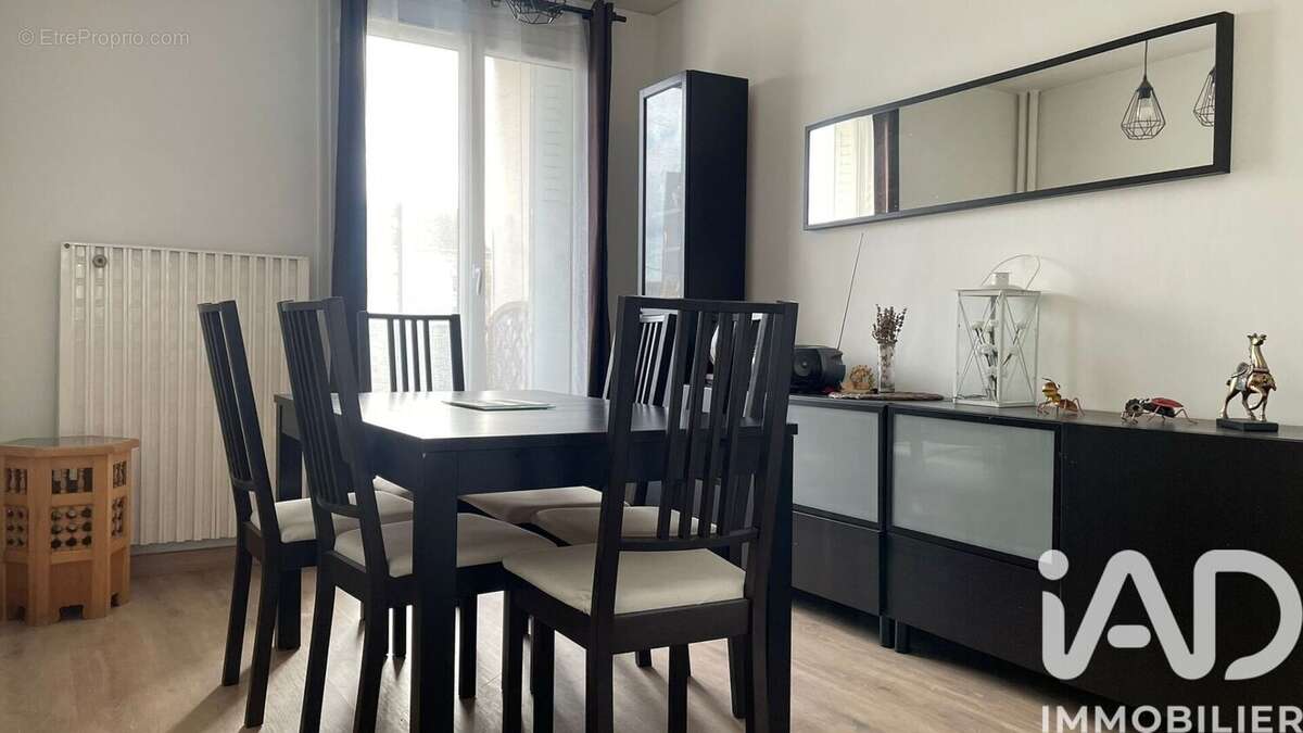 Photo 3 - Appartement à EPINAY-SUR-SEINE