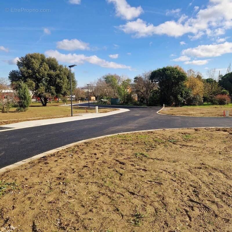 Terrain à COLOMIERS