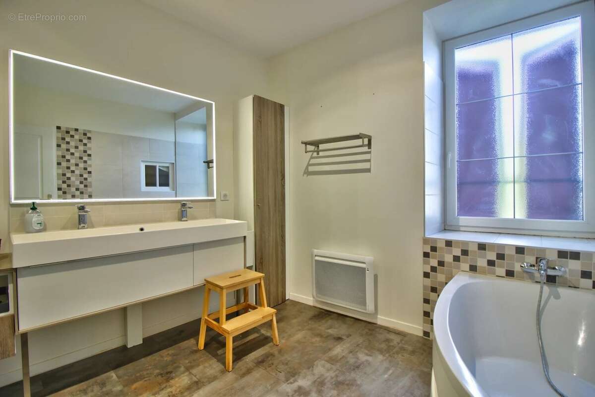 Maison de 187 m², 4 chambres - photo 7
