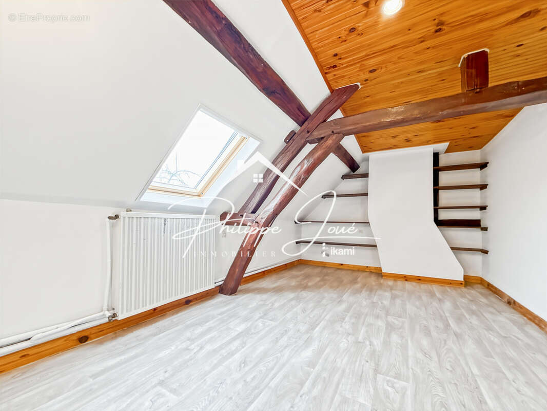 Maison à AIX-EN-OTHE