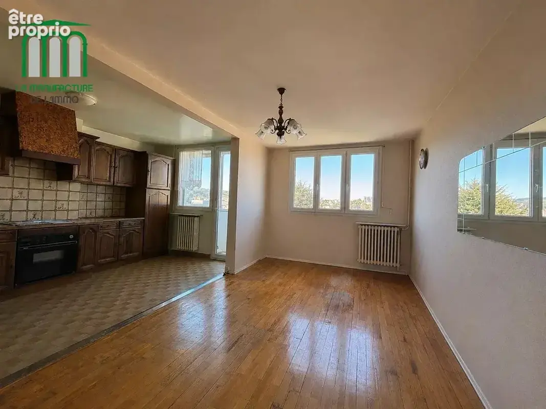 Appartement à SAINT-ETIENNE