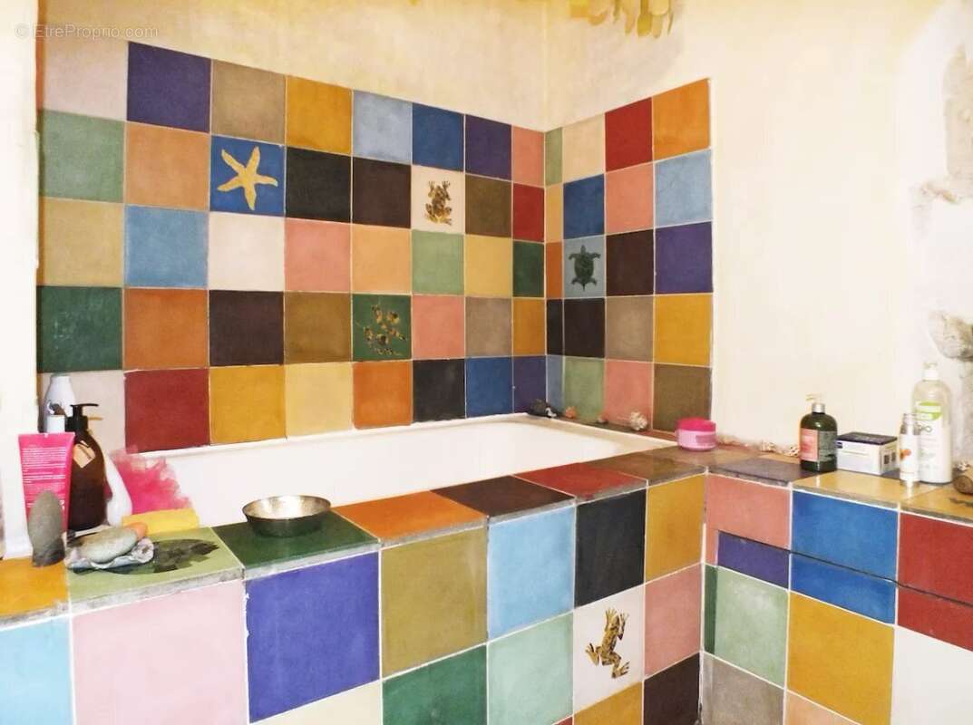 Appartement à MARSEILLE-2E