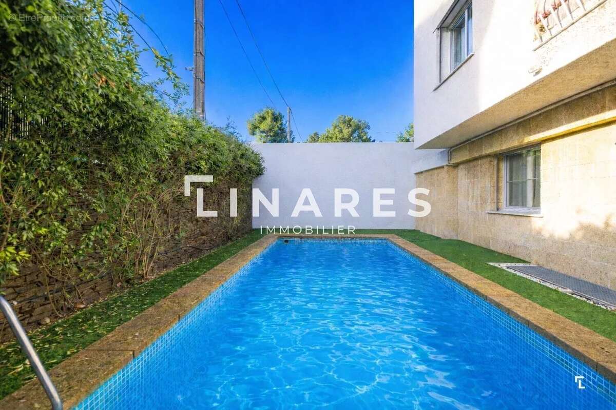 Appartement à MARSEILLE-9E