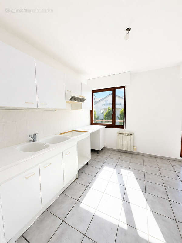 Appartement à VILLE-LA-GRAND