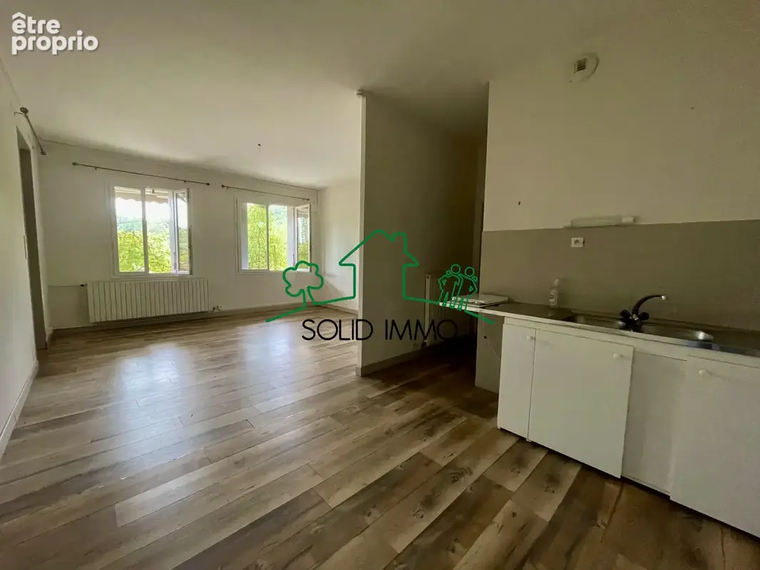 Maison spacieuse avec jardin, piscine et vue sur village médiéval - photo 27