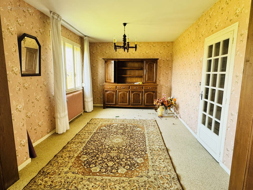 Maison à SAINT-GERMAIN-DU-BOIS