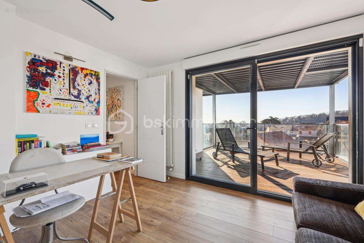 Maison à LE PLESSIS-ROBINSON