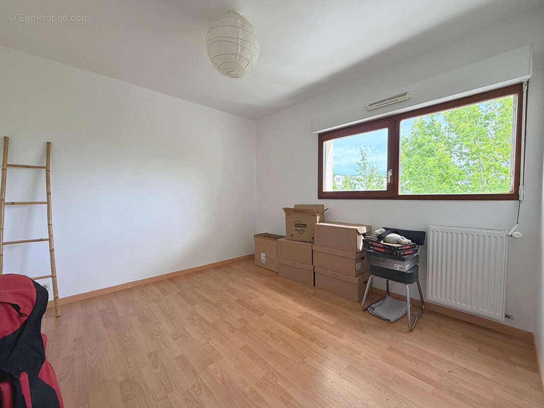 Appartement à SAINT-JACQUES-DE-LA-LANDE