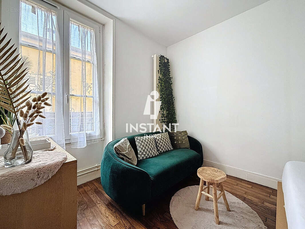 Appartement à LE PERREUX-SUR-MARNE