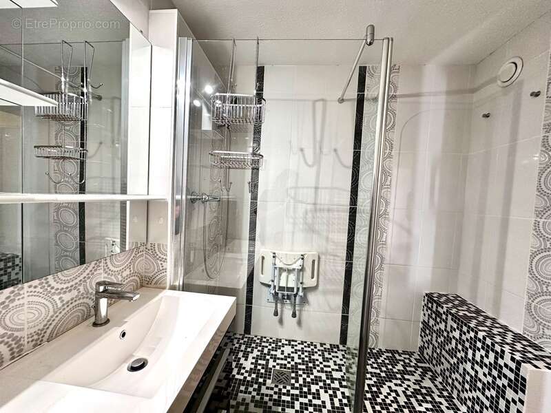 Appartement à MARSEILLE-9E