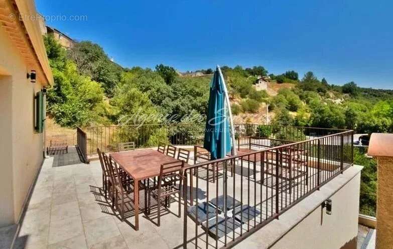 Maison de 90 m² à Esparron-de-Verdon - photo 4