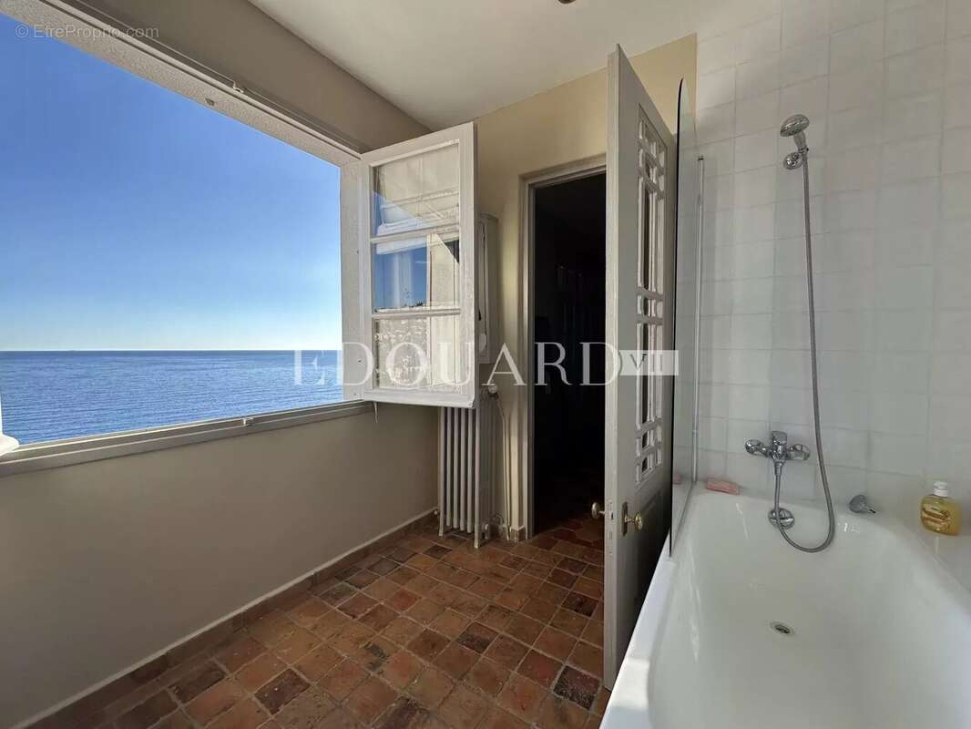 Maison à ROQUEBRUNE-CAP-MARTIN