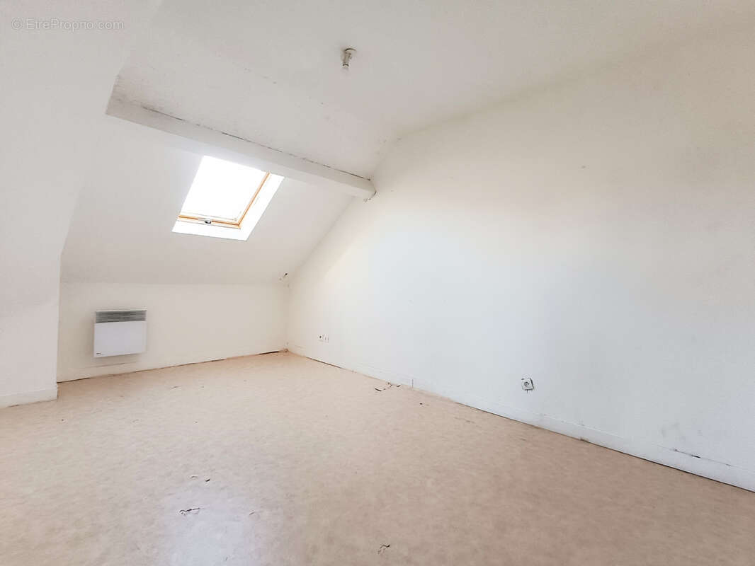 Appartement à MONCHECOURT