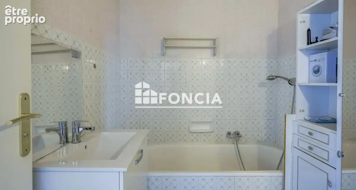 Nice lyautey 2p 51 m²  + pkg -  avant dernier etage - photo 7