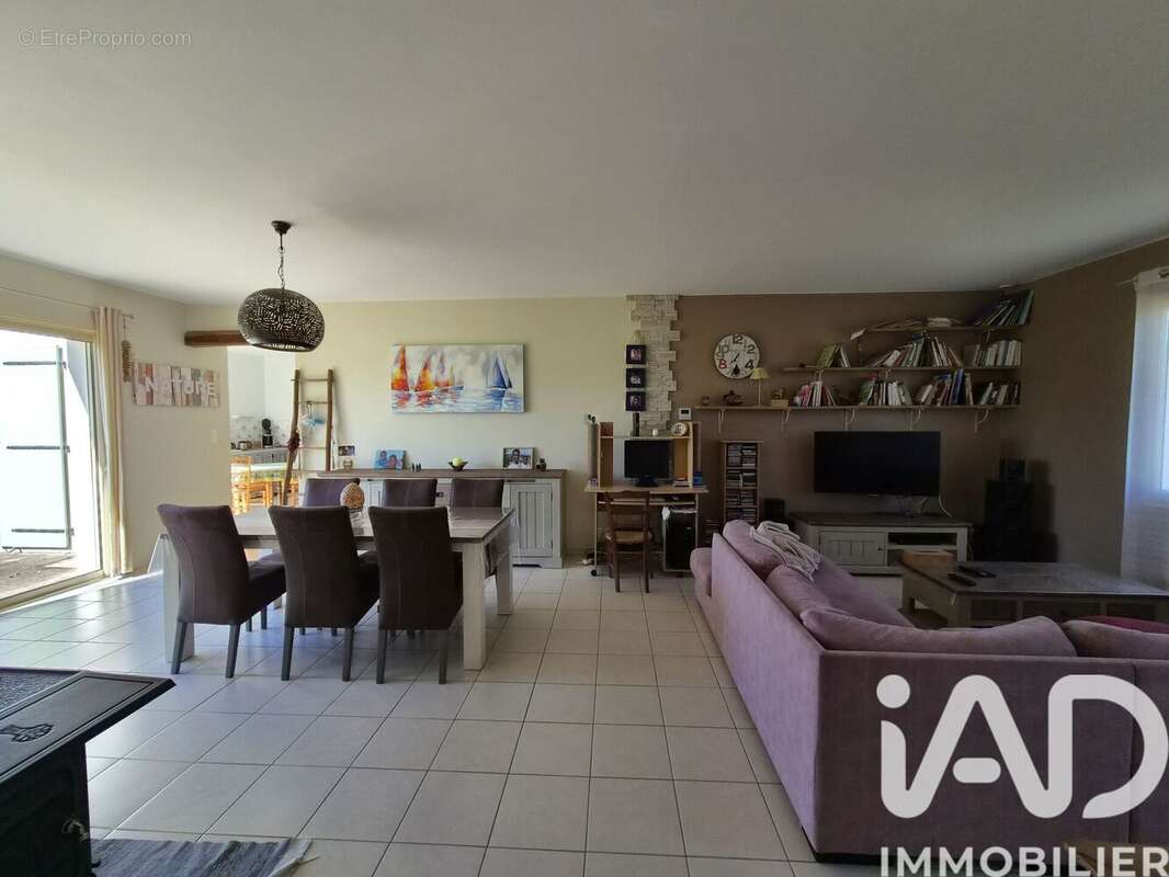 Photo 9 - Maison à PERIGNE