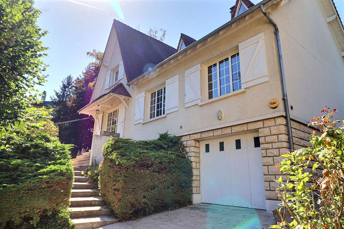 Maison Mareil Marly - 6 chambres - photo 3