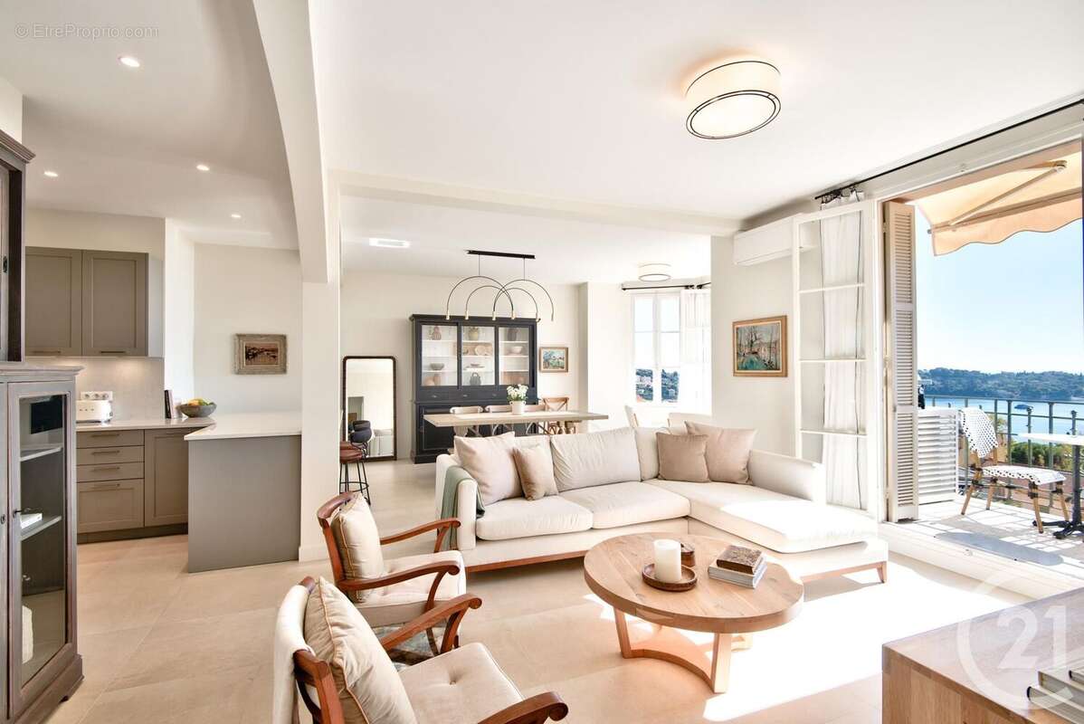 Appartement à VILLEFRANCHE-SUR-MER