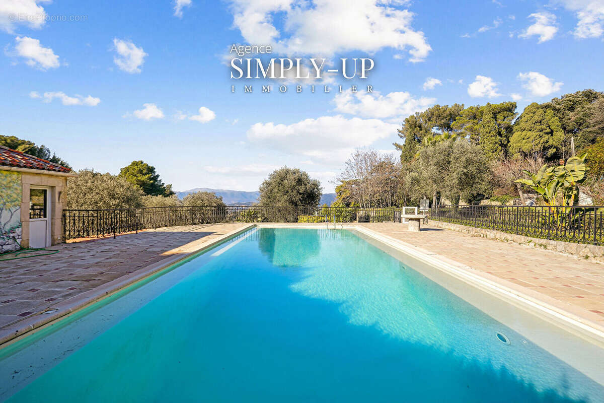 Maison à VILLEFRANCHE-SUR-MER