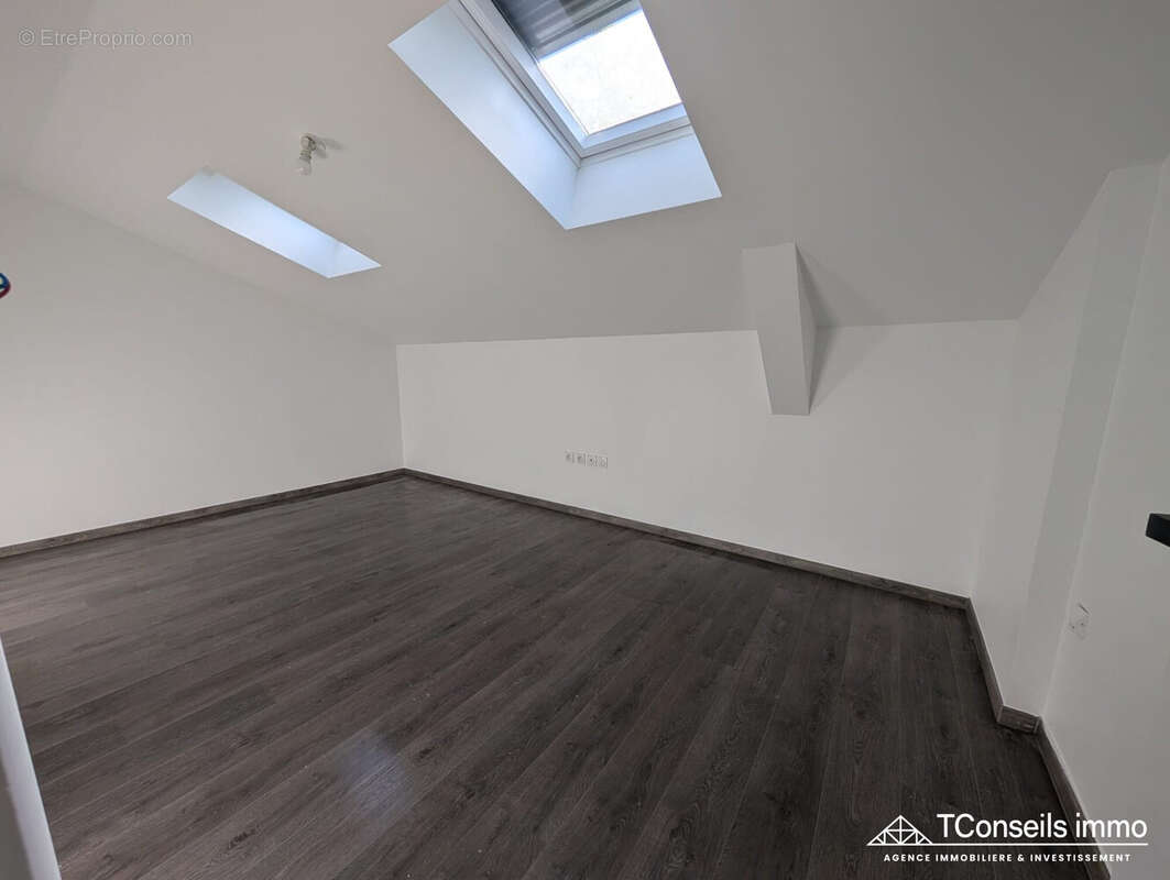 Maison 101 m² à Albi  - photo 8