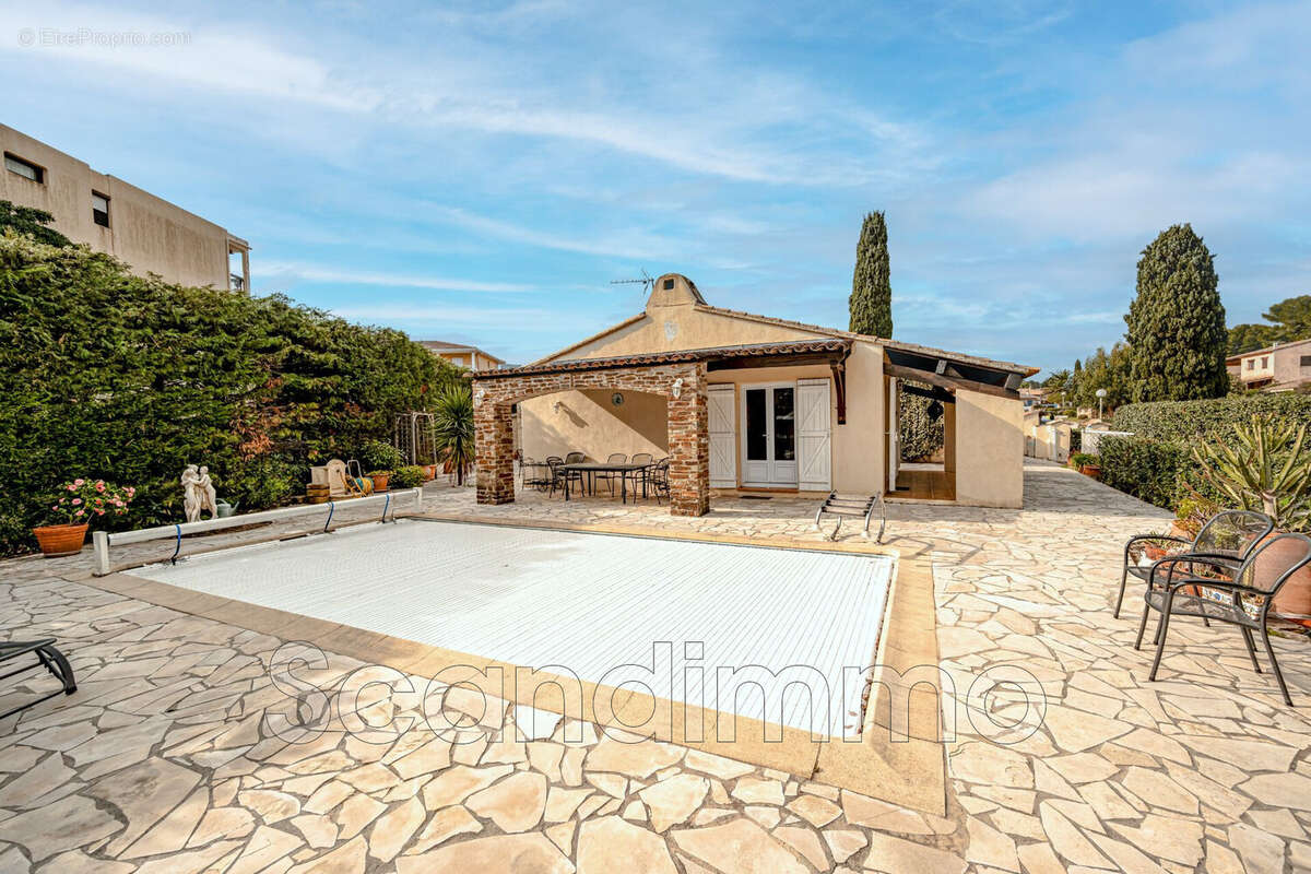 Maison à LE LAVANDOU