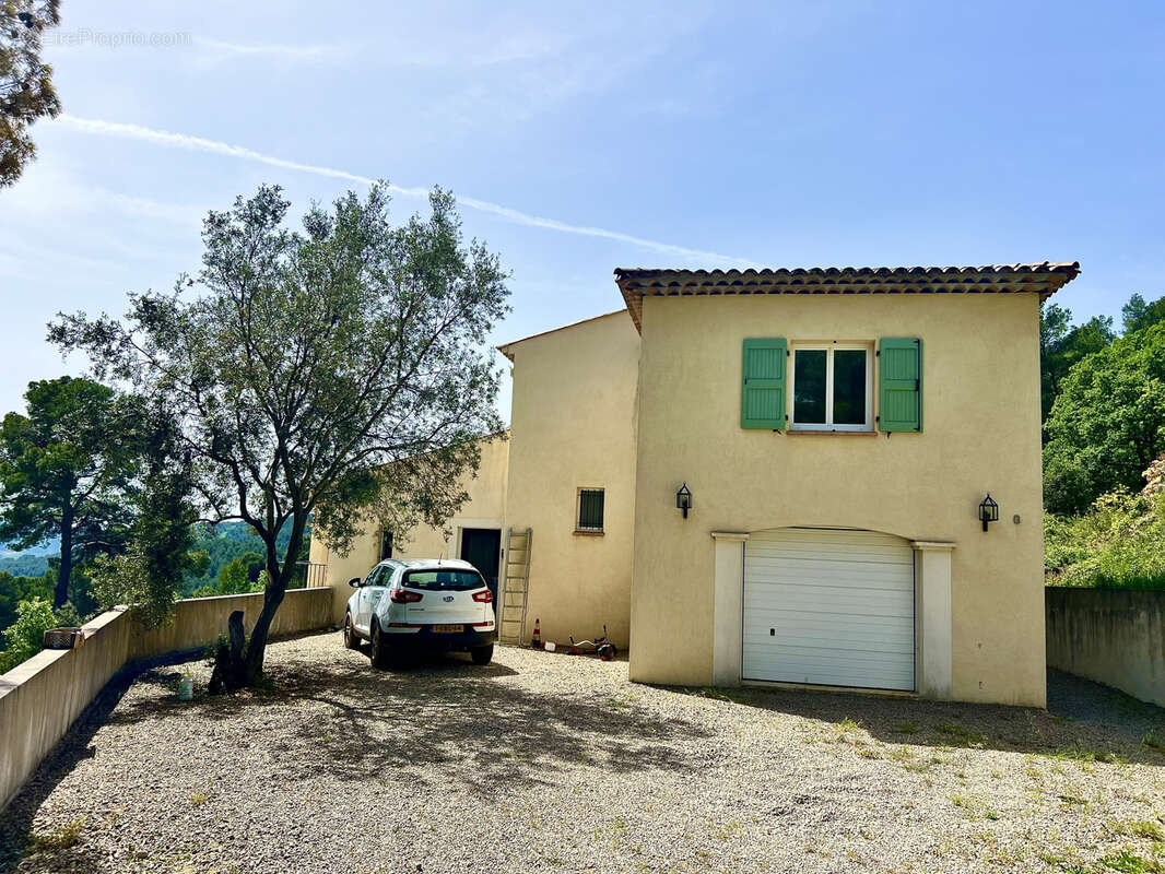 Maison à DRAGUIGNAN