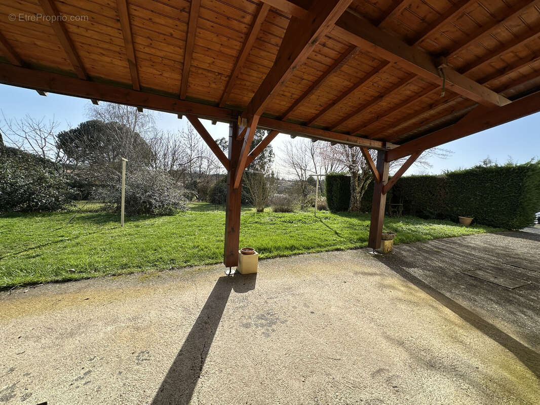 Maison à SAINT-AULAYE