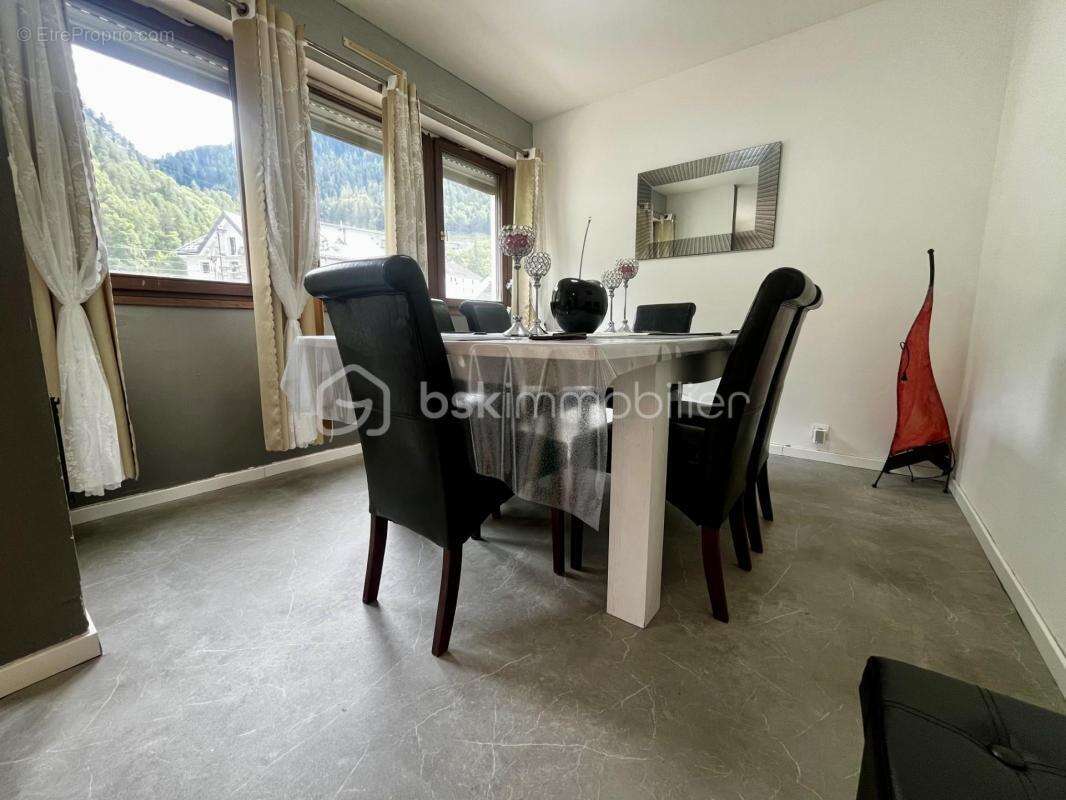 Appartement à FOURNEAUX