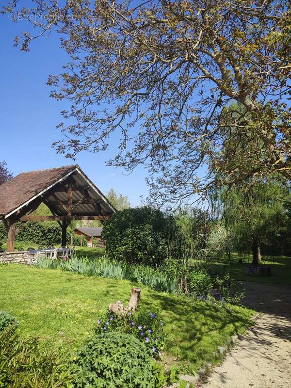Maison à SAINT-GERMAIN-SUR-MORIN